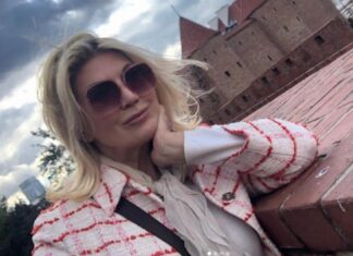 Bio je 24 godine starije od nje, otac joj je pretio da će ga ubiti: Poznati intelektualac bio je velika ljubav Suzane Mančić, zbog njega odbila ulogu života Bio je 24 godine starije od nje, otac joj je pretio da će ga ubiti: Poznati intelektualac bio je velika ljubav Suzane Mančić, zbog njega odbila ulogu života