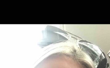 “Bože, zašto me jednostavno niste poslali na skener?”: Lekari ženu zbog 2 simptoma ubeđivali da je u menopauzi, a sad prodaje kuću da plati lečenje raka "Bože, zašto me jednostavno niste poslali na skener?": Lekari ženu zbog 2 simptoma ubeđivali da je u menopauzi, a sad prodaje kuću da plati lečenje raka