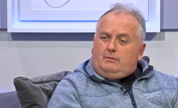 Dragutin je pred Božić sreo prostitutku i platio joj 25 evra: Kad je čuo njenu priču, uradio je nešto neverovatno Dragutin je pred Božić sreo prostitutku i platio joj 25 evra: Kad je čuo njenu priču, uradio je nešto neverovatno