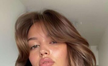 Frizer navodi 4 greške zbog kojih vam kosa brže opada: Radi se o svakodnevnoj rutini Frizer navodi 4 greške zbog kojih vam kosa brže opada: Radi se o svakodnevnoj rutini