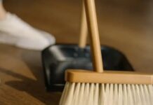 Gdje držite metlu? Ako je na ovom mjestu, tjerate novac iz kuće, bolje je odmah je sklonite Gdje držite metlu? Ako je na ovom mjestu, tjerate novac iz kuće, bolje je odmah je sklonite