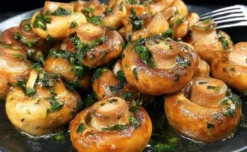 Gljive s bijelim lukom – ukusnije od mesa! Ovako spremljeni šampinjoni oduševili su sve moje goste… Gljive s bijelim lukom – ukusnije od mesa! Ovako spremljeni šampinjoni oduševili su sve moje goste…