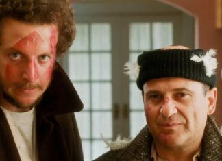 Glumac iz kultnog filma “Sam u kući” priveden zbog nuđenja novca za prostituciju Glumac iz kultnog filma “Sam u kući” priveden zbog nuđenja novca za prostituciju