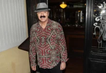 Haris Džinović ima novu partnericu, mlađa je od njega 20 godina Haris Džinović ima novu partnericu, mlađa je od njega 20 godina