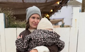 “Hranila sam se zdravo, bila aktivna fizički, a onda mi je u 36. godini otkriven rak: Moj doktor je prevideo 1 simptom misleći da su hemoroidi” "Hranila sam se zdravo, bila aktivna fizički, a onda mi je u 36. godini otkriven rak: Moj doktor je prevideo 1 simptom misleći da su hemoroidi"