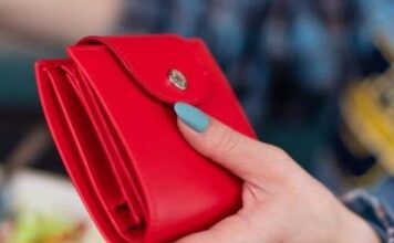 KOJE BOJE JE VAŠ NOVČANIK – OD TOG ZAVISI HOĆETE LI IMATI NOVACA KOJE BOJE JE VAŠ NOVČANIK – OD TOG ZAVISI HOĆETE LI IMATI NOVACA