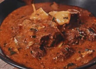 Mađarski goveđi gulaš: Gotov je u 8 koraka, a meso se raspada koliko je mekano Mađarski goveđi gulaš: Gotov je u 8 koraka, a meso se raspada koliko je mekano