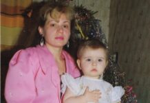 Milu otac napustio sa godinu dana: Majka radila 2 posla da je školuje za lekara, a 25 godina kasnije stiže poziv ‘Bolestan sam, kćeri, želim da me lečiš’ Milu otac napustio sa godinu dana: Majka radila 2 posla da je školuje za lekara, a 25 godina kasnije stiže poziv ‘Bolestan sam, kćeri, želim da me lečiš’