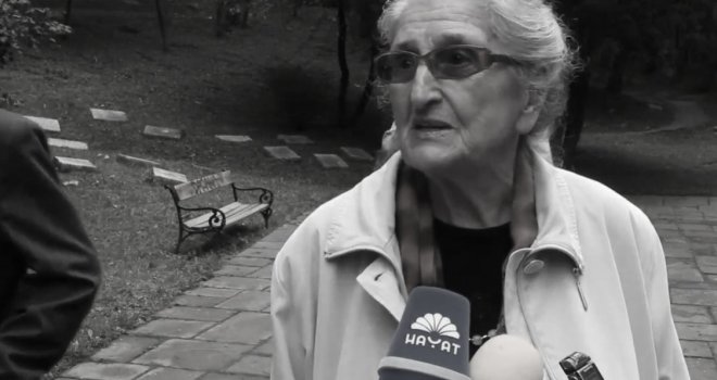 Mirjana Karanović u 68. snimila intimnu scenu sa 32 godine mlađim kolegom: Priznala je da noćima nije spavala Mirjana Karanović u 68. snimila intimnu scenu sa 32 godine mlađim kolegom: Priznala je da noćima nije spavala