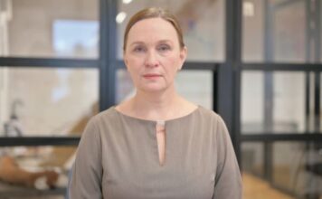 “Mislila sam da alkohol razara moj brak, ali kad sam prestala da pijem, primetila sam nešto kod muža što mi se urezalo: 3 meseca kasnije sam se razvela” "Mislila sam da alkohol razara moj brak, ali kad sam prestala da pijem, primetila sam nešto kod muža što mi se urezalo: 3 meseca kasnije sam se razvela"