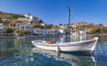 “Mnogi nude skupe suplemente, a zapravo se tajna dugog života krije u 1 stvari”: Tvrdi najpoznatiji stručnjak za dugovečnost "Mnogi nude skupe suplemente, a zapravo se tajna dugog života krije u 1 stvari": Tvrdi najpoznatiji stručnjak za dugovečnost