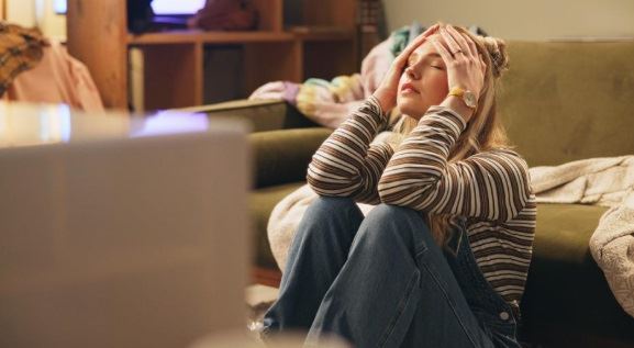 Moja maćeha je bila mlada, samo 39 godina i tvrdila je da voli mog oca: A onda sam shvatila da tu ženu moram uništiti Moja maćeha je bila mlada, samo 39 godina i tvrdila je da voli mog oca: A onda sam shvatila da tu ženu moram uništiti