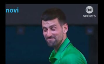Navijač u Australiji dobacio Novaku nešto sa tribina: Pogledajte reakciju Đokovića (VIDEO) Navijač u Australiji dobacio Novaku nešto sa tribina: Pogledajte reakciju Đokovića (VIDEO)