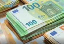 Novac stiže za 4 znaka: Evo ko će dobiti pare do 17. januara, tvrde astrolozi Novac stiže za 4 znaka: Evo ko će dobiti pare do 17. januara, tvrde astrolozi