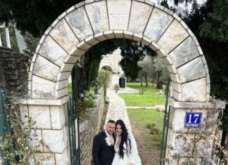 Ovaj dasa joj je zarobio srce: Udala se sjajna i atraktivna bh. košarkašica (FOTO) Ovaj dasa joj je zarobio srce: Udala se sjajna i atraktivna bh. košarkašica (FOTO)