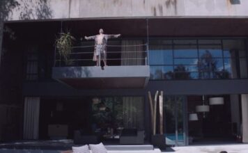 Ovako izgleda nova Ronaldova vila u koju će se useliti kad završi karijeru: Slavine od čistog zlata, Luj Viton mural, a bazen je posebna priča Ovako izgleda nova Ronaldova vila u koju će se useliti kad završi karijeru: Slavine od čistog zlata, Luj Viton mural, a bazen je posebna priča