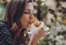 Ove 3 vrste namirnica uništavaju naša creva: A u Srbiji se jedu za doručak, ručak i večeru Ove 3 vrste namirnica uništavaju naša creva: A u Srbiji se jedu za doručak, ručak i večeru