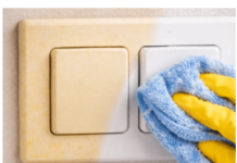 Ovo rade svi pogrešno: Kako pravilno očistiti žutilo sa plastike Ovo rade svi pogrešno: Kako pravilno očistiti žutilo sa plastike