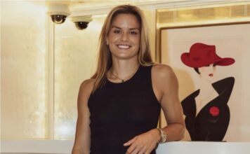 Pala joj kašika u med: Donedavno treća teniserka svijeta udaje se za sina premijera Grčke Pala joj kašika u med: Donedavno treća teniserka svijeta udaje se za sina premijera Grčke