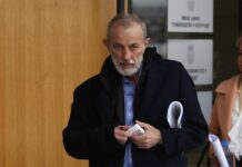 Preminuo Miroslav Mika Aleksić, srbijanski reditelj koji je optužen za seksualno zlostavljanje glumica Preminuo Miroslav Mika Aleksić, srbijanski reditelj koji je optužen za seksualno zlostavljanje glumica