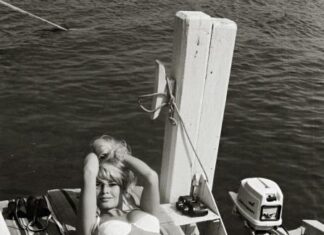 Promenila je istoriju bikinija i bila neprikosnovena kraljica stila, a ove fotografije to i dokazuju: Najlepša modna izdanja Brižit Bardo Promenila je istoriju bikinija i bila neprikosnovena kraljica stila, a ove fotografije to i dokazuju: Najlepša modna izdanja Brižit Bardo