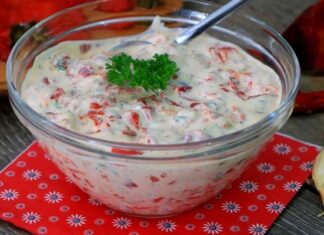 Recepti za slavsku trpezu za Svetog Jovana: 7 jela od kremastih salata, preko punjenih paprika, do Ferero kuglica Recepti za slavsku trpezu za Svetog Jovana: 7 jela od kremastih salata, preko punjenih paprika, do Ferero kuglica