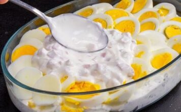 SAČUVAJTE OVAJ RECEPT, TREBAĆE VAM: Brza i jednostavna salata sa jogurtom, jajima i šunkom – bolja čak i od ruske! SAČUVAJTE OVAJ RECEPT, TREBAĆE VAM: Brza i jednostavna salata sa jogurtom, jajima i šunkom – bolja čak i od ruske!