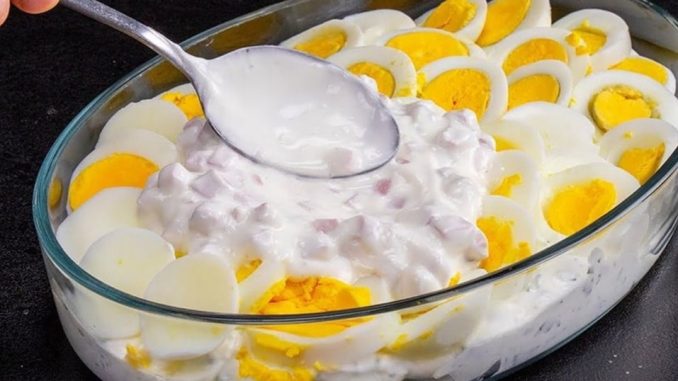 SAČUVAJTE OVAJ RECEPT, TREBAĆE VAM: Brza i jednostavna salata sa jogurtom, jajima i šunkom – bolja čak i od ruske! SAČUVAJTE OVAJ RECEPT, TREBAĆE VAM: Brza i jednostavna salata sa jogurtom, jajima i šunkom – bolja čak i od ruske!