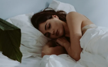 SANJALI STE MAJKU ILI OCA KOJI VIŠE NISU MEĐU ŽIVIMA: Evo kakav je to znak SANJALI STE MAJKU ILI OCA KOJI VIŠE NISU MEĐU ŽIVIMA: Evo kakav je to znak