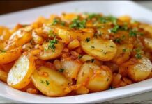 SAVRŠEN RECEPT ZA KROMPIR SA LUKOM: Jednostavan i ukusan recept! SAVRŠEN RECEPT ZA KROMPIR SA LUKOM: Jednostavan i ukusan recept!