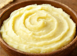 Sipajte čašu ovoga u pire krompir umjesto mlijeka: Toliko je ukusan da vam meso neće ni trebati Sipajte čašu ovoga u pire krompir umjesto mlijeka: Toliko je ukusan da vam meso neće ni trebati