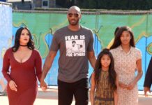 Slavni sportista je oženio čim je napunila 18, pa je varao s 105 žena: Jedna od 4 ćerke krenula njegovim stopama i tragično skončala, ne zna se gde joj je grob Slavni sportista je oženio čim je napunila 18, pa je varao s 105 žena: Jedna od 4 ćerke krenula njegovim stopama i tragično skončala, ne zna se gde joj je grob