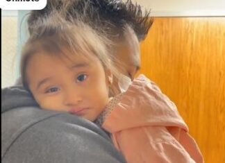 Slikala sam muža kako grli ćerku: Kada sam bolje pogledala fotografiju, zaledila sam se, 2 sata kasnije saznali smo groznu dijagnozu Slikala sam muža kako grli ćerku: Kada sam bolje pogledala fotografiju, zaledila sam se, 2 sata kasnije saznali smo groznu dijagnozu