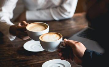 Šta je bolji izbor po naše zdravlje, zeleni čaj ili kafa Šta je bolji izbor po naše zdravlje, zeleni čaj ili kafa