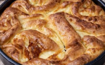 Supita – brzi kolač iz rerne sa vrelim uljem Supita – brzi kolač iz rerne sa vrelim uljem