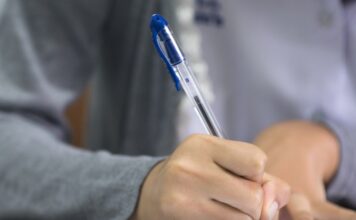 U PUSTINJI STE I NAILAZITE NA… Test ličnosti pod nazivom “KOCKA” otkriva vašu suštinu? U PUSTINJI STE I NAILAZITE NA… Test ličnosti pod nazivom “KOCKA” otkriva vašu suštinu?