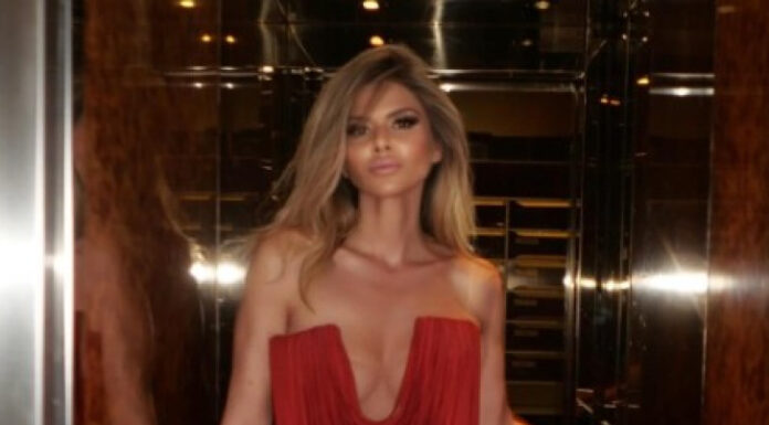 “Uhvatio ju je za ruku i smirivao” Melina NAPRAVILA HAOS U BUTIKU u Monaku, a onda je bogati Englez (70) riješio problem “Uhvatio ju je za ruku i smirivao” Melina NAPRAVILA HAOS U BUTIKU u Monaku, a onda je bogati Englez (70) riješio problem