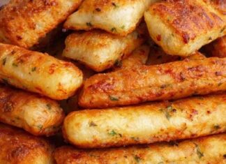 Uvek popularni SLANI ŠTAPIĆI – gotovi za 15 MINUTA! Uvek popularni SLANI ŠTAPIĆI – gotovi za 15 MINUTA!