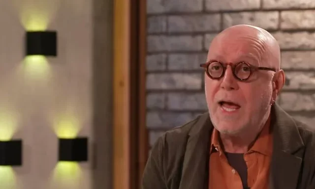 Životna ispovijest jugoslovenske zvijezde: “Stavili su mi pištolj u usta jer se zovem Irfan Mensur” Životna ispovijest jugoslovenske zvijezde: “Stavili su mi pištolj u usta jer se zovem Irfan Mensur”