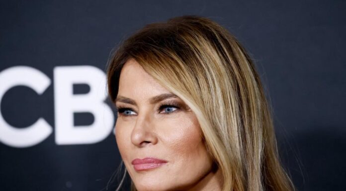 3 greške koje uspešne žene nikada ne prave: Zato su uvek na vrhu glavne, imaju autoritet i svi ih cene 3 greške koje uspešne žene nikada ne prave: Zato su uvek na vrhu glavne, imaju autoritet i svi ih cene