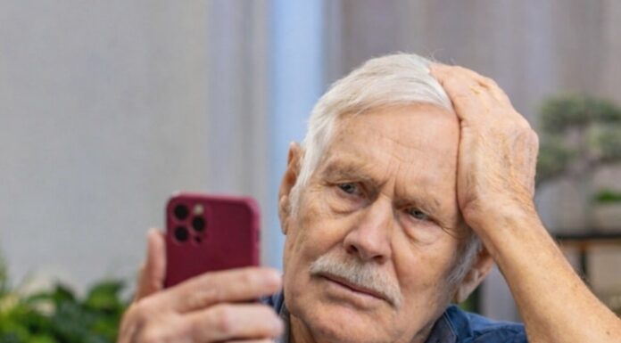 3 loše navike koje kvare kvalitet života starijim ljudima u Srbiji: Kvare im san i loše utiče na naredni dan 3 loše navike koje kvare kvalitet života starijim ljudima u Srbiji: Kvare im san i loše utiče na naredni dan