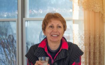 6 navika koje ljudi u 60-im godinama žale što nisu ranije usvojili 6 navika koje ljudi u 60-im godinama žale što nisu ranije usvojili