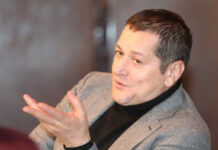 Aco Pejović kupio stan u elitnom dijelu grada: Nećete vjerovati koliko je iskeširao za kvadrat Aco Pejović kupio stan u elitnom dijelu grada: Nećete vjerovati koliko je iskeširao za kvadrat