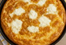 Bosanski razljevak – najjeftinija i najbolja pita: Savršena za večeru Bosanski razljevak – najjeftinija i najbolja pita: Savršena za večeru