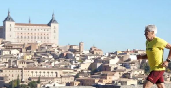 Čovek od 82 godine ima telo muškarca od 20: Naučnici zapanjeni ovim slučajem, sad otkriva tajnu dugovečnosti Čovek od 82 godine ima telo muškarca od 20: Naučnici zapanjeni ovim slučajem, sad otkriva tajnu dugovečnosti