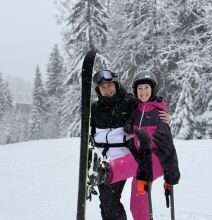 Dejana je rođena bez ruku, a postala šampionka, slikarka, majka, vozi i kola: “Devojka s krilima” smo ovo ne može sama da uradi, a sad još više očarala Srbe Dejana je rođena bez ruku, a postala šampionka, slikarka, majka, vozi i kola: "Devojka s krilima" smo ovo ne može sama da uradi, a sad još više očarala Srbe