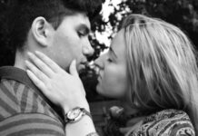 Dragica je bila najlepša u Jugi, a onda se udala preko slike iz novina: Otišla vozom na drugi kraj sveta i nikad se nije vratila Dragica je bila najlepša u Jugi, a onda se udala preko slike iz novina: Otišla vozom na drugi kraj sveta i nikad se nije vratila