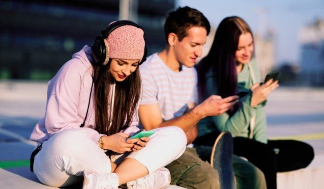 Generacija Z sve više zabrinjava, naučnik otkrio zašto Generacija Z sve više zabrinjava, naučnik otkrio zašto