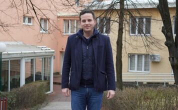 Hari Mata Hari u 65. godini peterostruki djed: ‘Kad se pogledaš u ogledalo, prepadneš se! Zar sam to ja!’ Hari Mata Hari u 65. godini peterostruki djed: ‘Kad se pogledaš u ogledalo, prepadneš se! Zar sam to ja!’