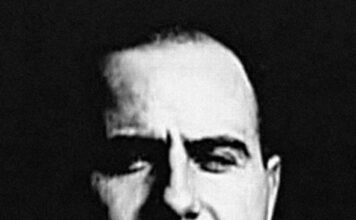 Imao je mentalni sklop deteta od 14 godina i bio najokrutniji mafijaš: Svi su ga se plašili, a na vrhuncu svoje moći skončao je jezivo Imao je mentalni sklop deteta od 14 godina i bio najokrutniji mafijaš: Svi su ga se plašili, a na vrhuncu svoje moći skončao je jezivo